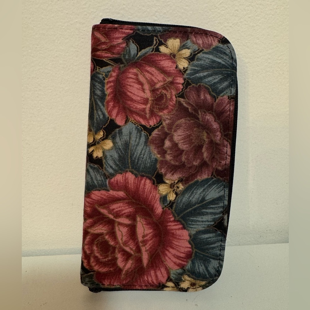Floral Wallet with vintage Design